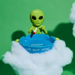 Unisex Ripndip We Out Here Alien Ash Tray