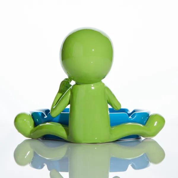 Unisex Ripndip We Out Here Alien Ash Tray